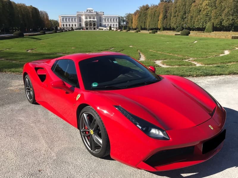 Ferrari 488 Spider - Erleben Sie das neue Ferrari Cabrio mit 670 Pferden – 4