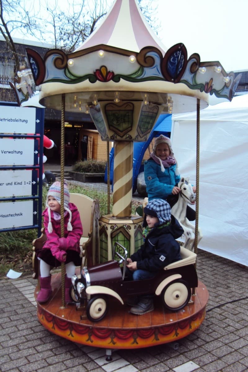 Karussell 2,00 Meter / Nostalgie / Jahrmarkt / Weihnachtsmarkt / Fahrgeschäft – 3