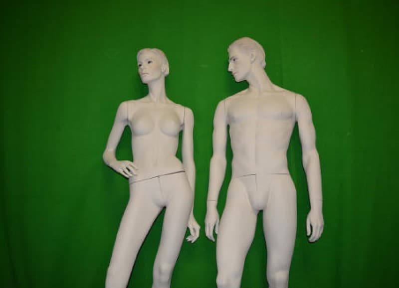 Schaufensterpuppe / Schaufensterfiguren – 2