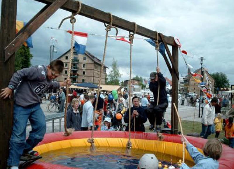 Badebecken 4m , Wasserbecken , Wasserspiele, Hangeln & Angeln