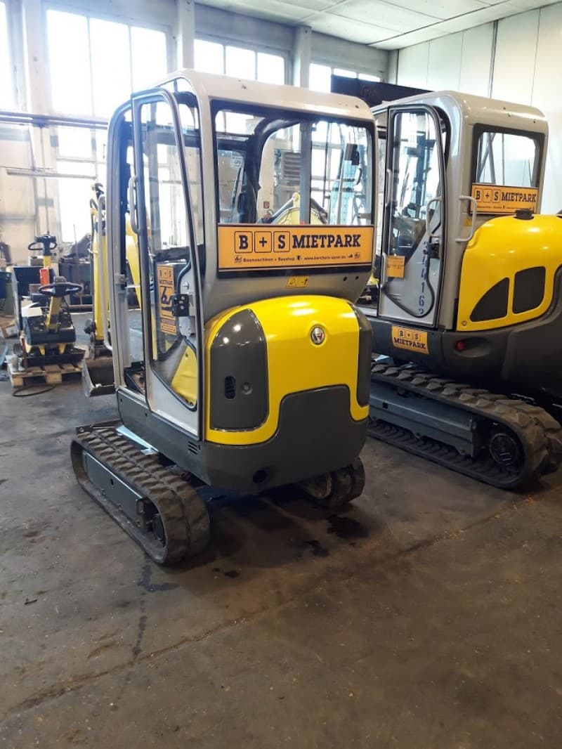 Minibagger 1,7 t Havelberg/ Umgebung nur mit Fahrer – 2