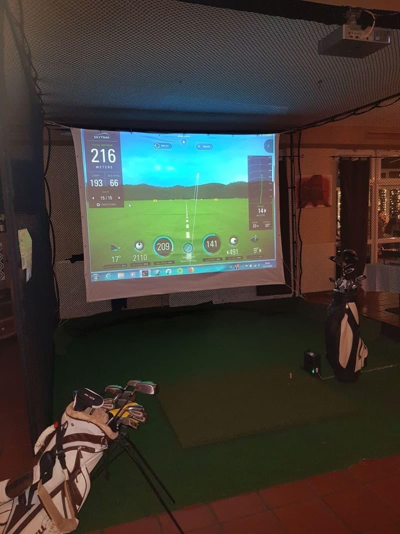 Golf Simulator mit High Speed Kamera - Golfsimulator für Golfevent - Golfautomat - Indoorgolf - Golfturnier - Golfen bei Events – 4