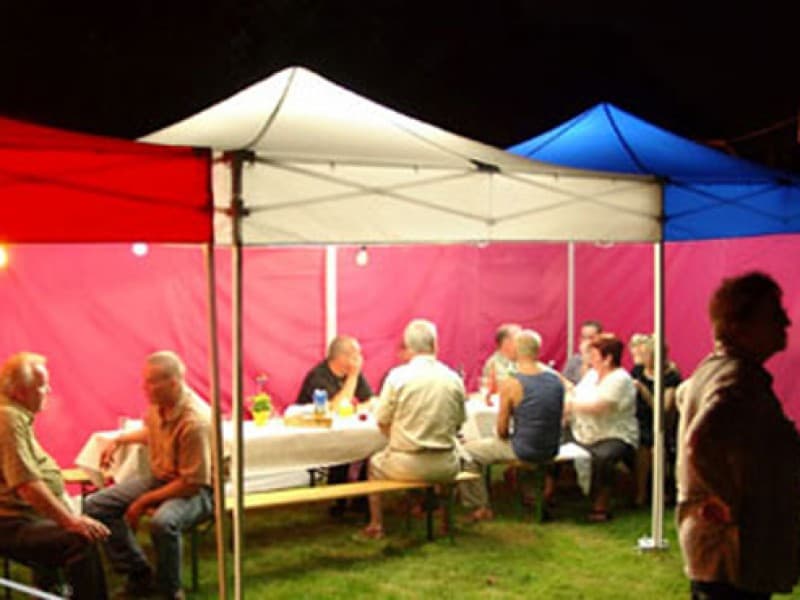 Faltpavillon 3x4,5m / Faltzelt – 4
