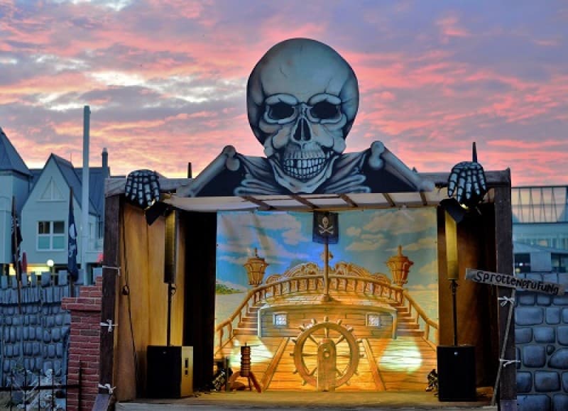 Piraten Bühne - historische Bühne - Halloween Bühne
