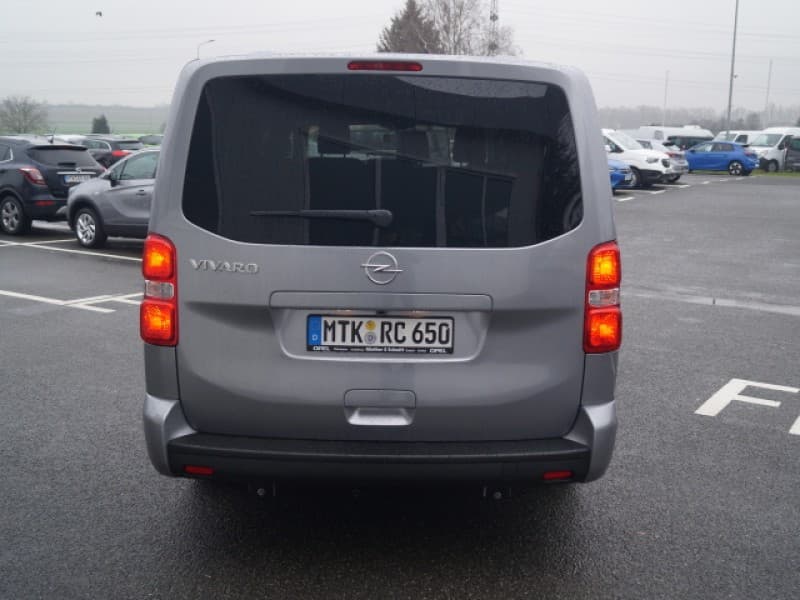 Opel Vivaro Combi 9-Sitzer – 2