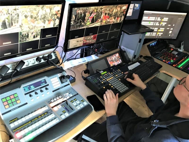 LED-Videotruck 4m x 2,25m Videowand (6,2mm Pixelpitch) mit Bühne und Technik – 5