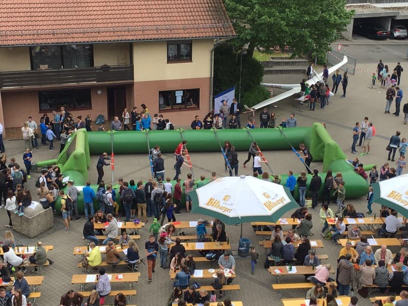 Human Soccer / Riesenkicker/ Tischfussball/ Kicker/ Menschenkicker – 2