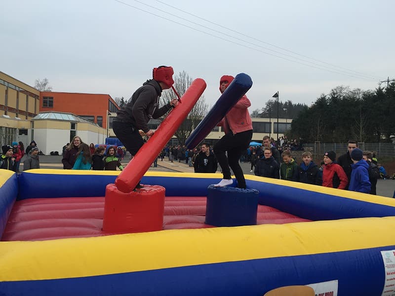 American Gladiator / Gladiator Game / Get em off / Wettkampf – 2