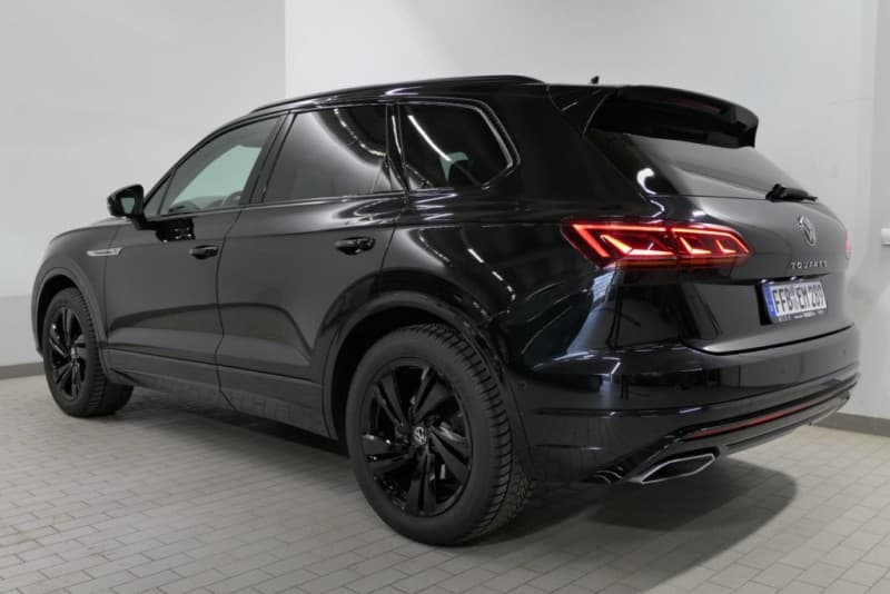 VW Touareg 3,0 TDI mit Anhängerkupplung – 4