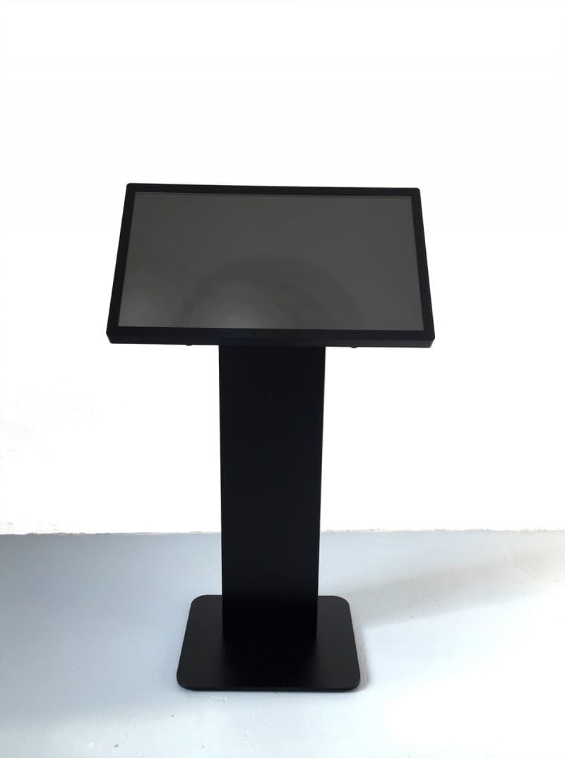 Touchterminal mit 32 Zoll in schwarz