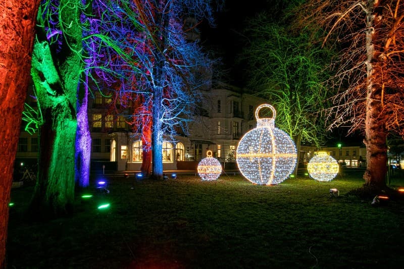 Weihnachtsbaumkugeln - Kugeln beleuchtet XXL – 2