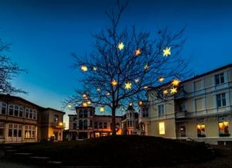 Leuchtende 3D Sterne - LED Sterne - Licht Dekoration - beleuchtete Deko Weihnachtsdekoration