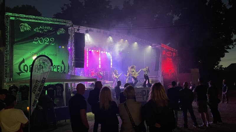 10x6m Eventbühne, Rundbogenbühne, Veranstaltungsbühne , mobile Bühne mieten, Top-Preis 2023 ! – 2