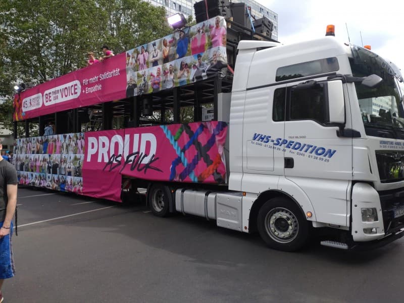 Paradetruck/ Musiktruck / Showtruck / Promotion / Karneval-Truck - doppelstöckig – 3