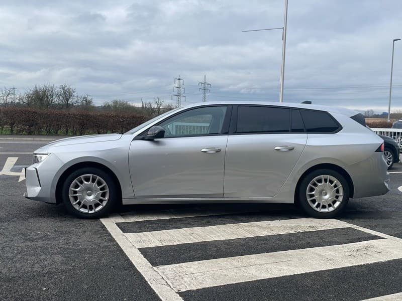 Opel Astra-L Sports Tourer Diesel – 2