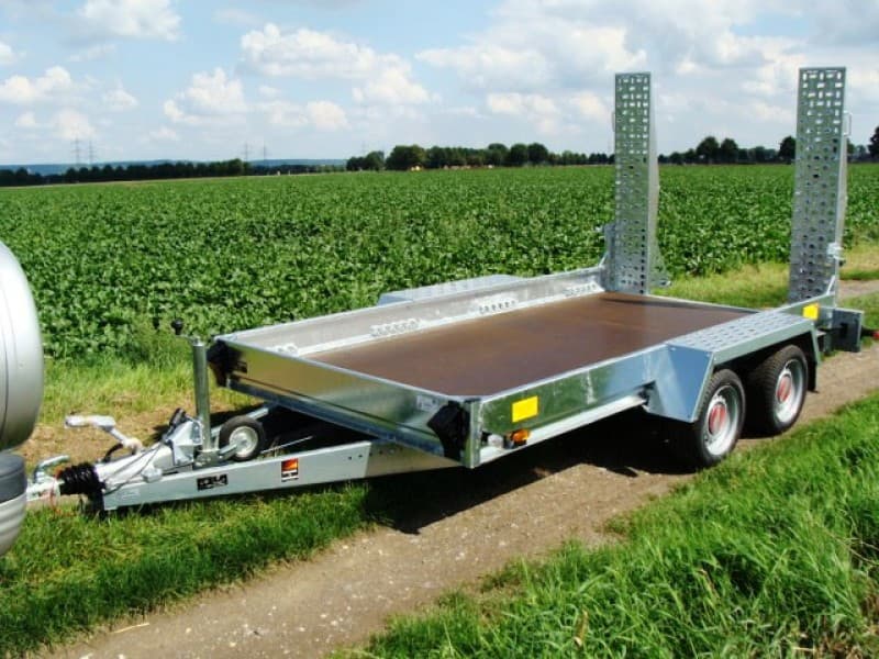 Baggertransporter Maschinentransporter 3.500 kg gebremst 3600 x 1800 x 200 Nutzlast ca. 2.650 kg – 3