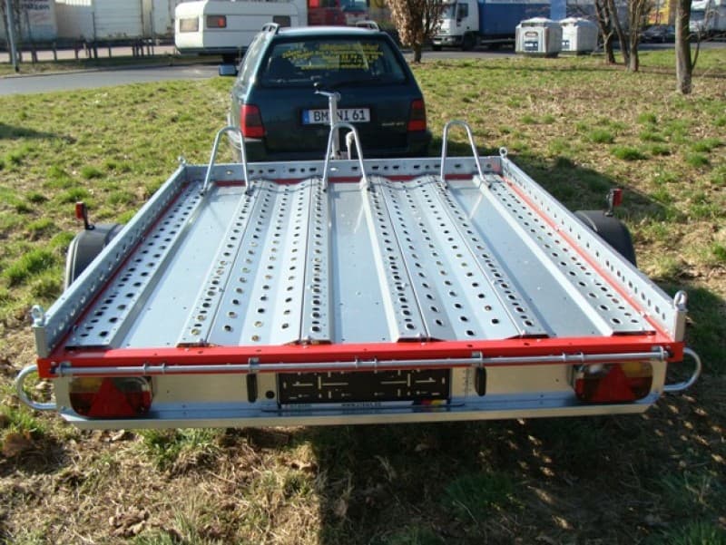 Motorradanhänger 1300 kg gebremsten 1 bis 2 Motorräder 100 km/h 2510 x 1530 x 100 Nutzlast 950 kg – 5