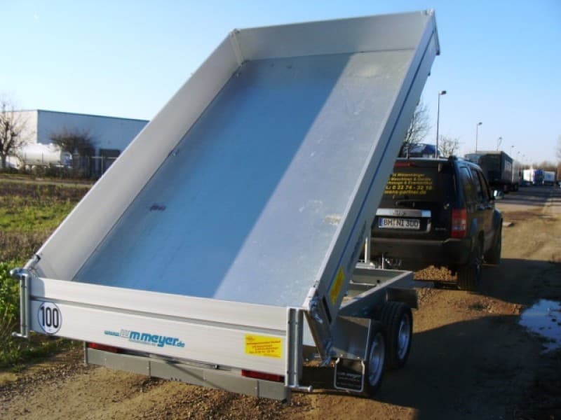 Rückwärtskipper 1500 kg einachser bis 3000 kg doppelachser in Langzeitmiete ab 2 Monaten Mietdauer