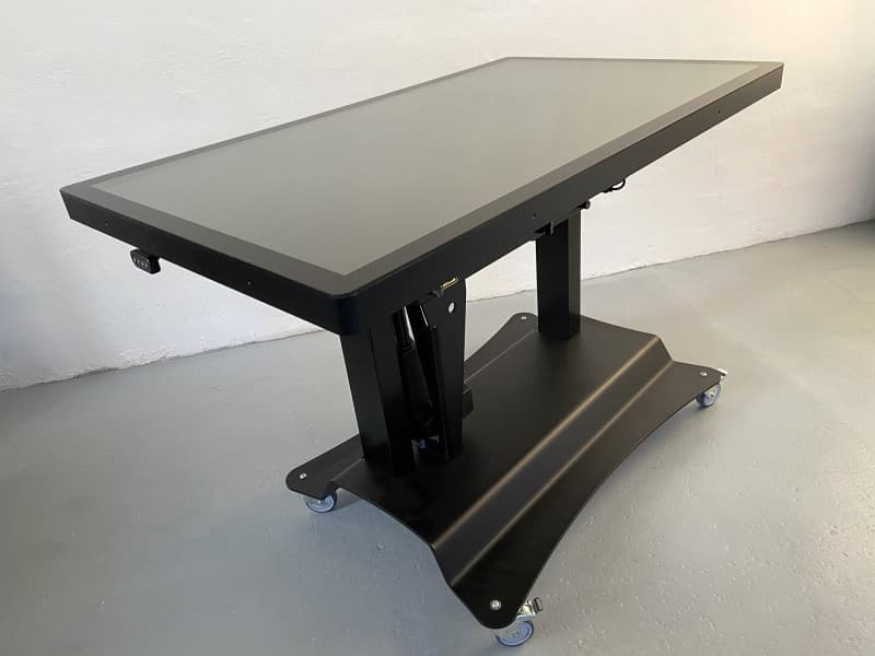 Elektrisch verstellbarer Touchmonitor Tisch – 3