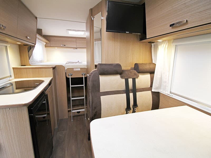 Wohnmobil Carado V337 – 3