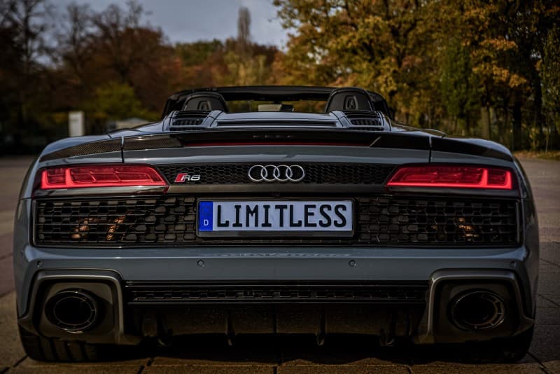 Audi R8 V10 Performance Spyder 2024 mieten Sportwagen Cabrio – 4