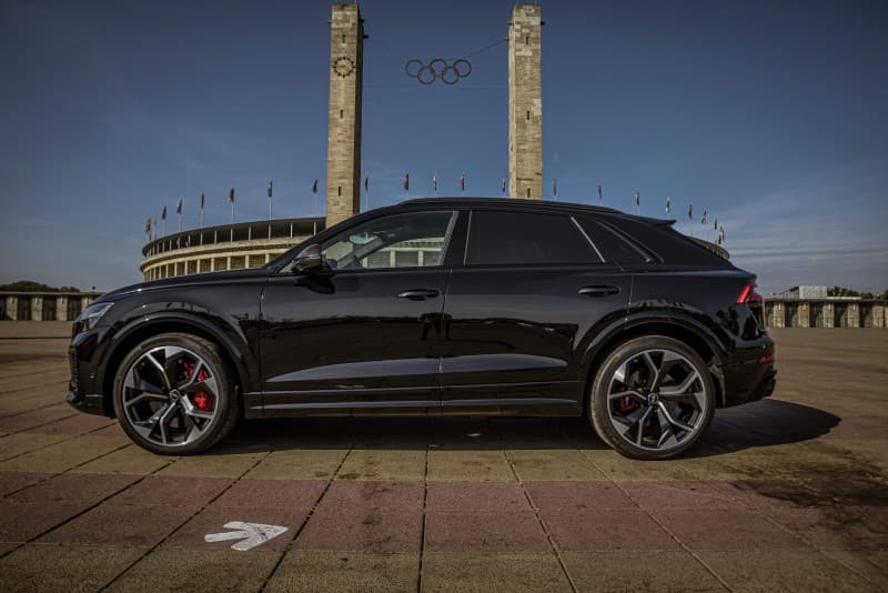 Audi RSQ8 RS Q8 Sportback mieten SUV Sportwagen Hochzeitswagen 600 PS – 3