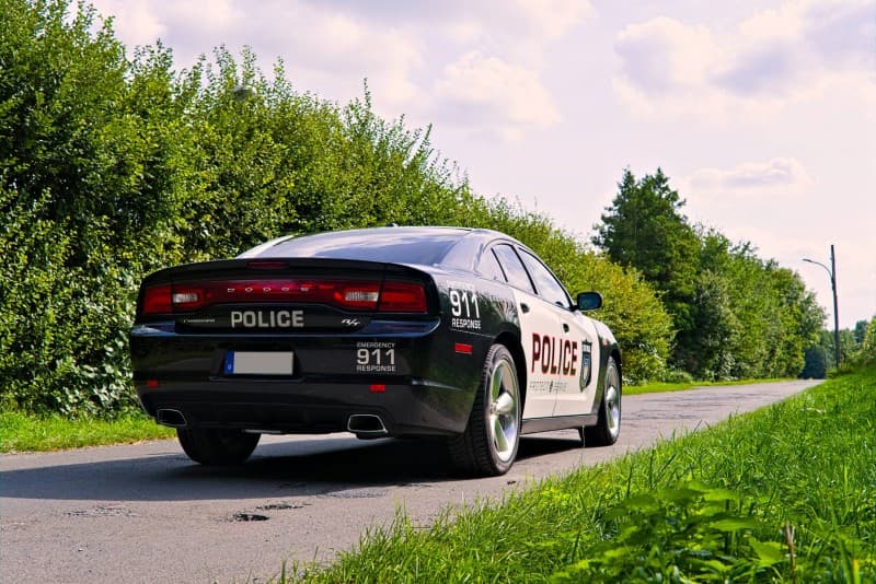 Dodge Charger RT/8 im "Police-Car-Design" zum Selberfahren! V8, 370 PS (271 KW), 5,7 Liter Hemi – 2