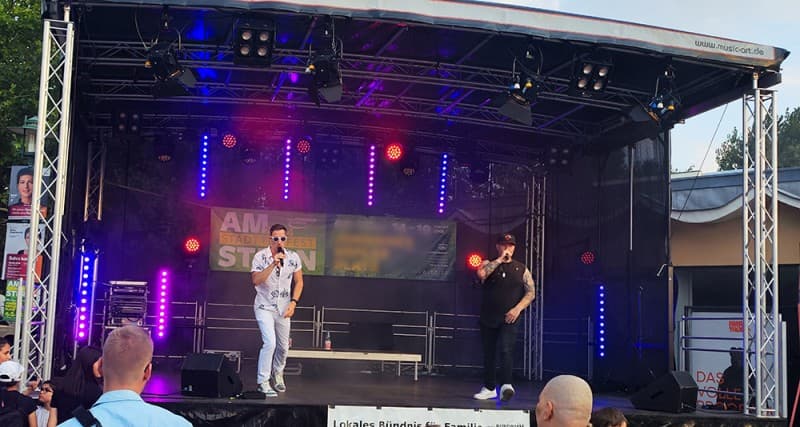 Rundbogen-Bühne 45m² – Multistage für Stadtfest, Präsentation, Roadshow, Events und Konzert – 3
