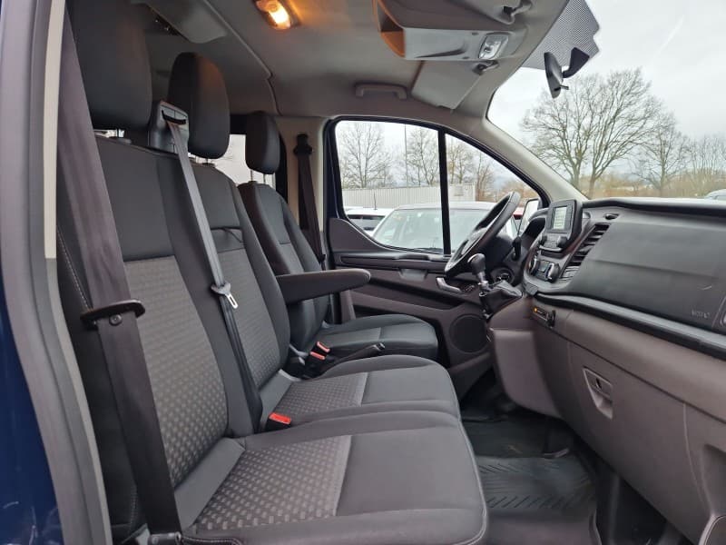 Ford Transit, Bus 9 Sitzer, Transporter mit Anhängerkupplung – 4