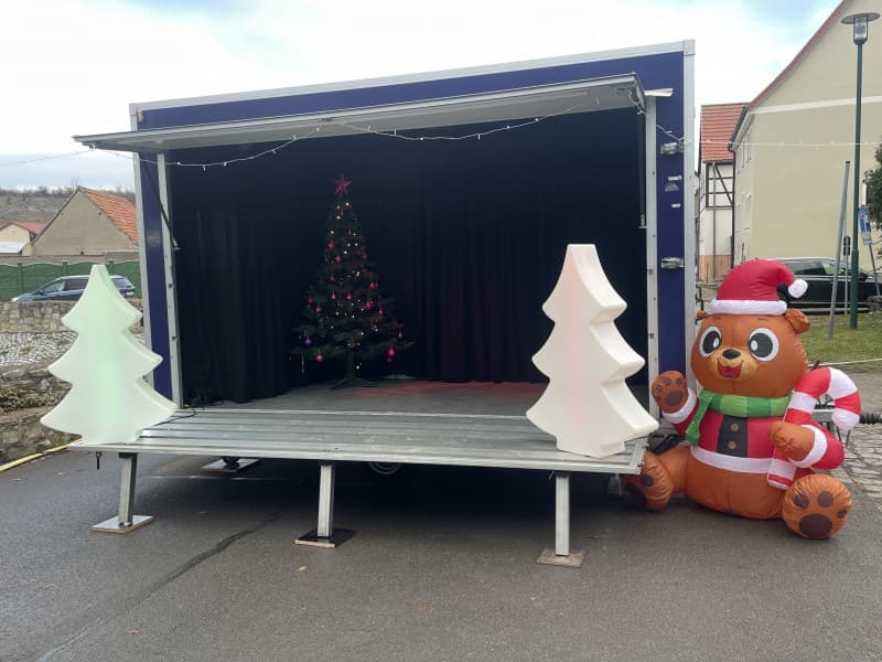 Messe & Promotionen Trailer für Roadshow, Kampagne, Wahlkampf, Kundgebung, Messen und andere Events – 2