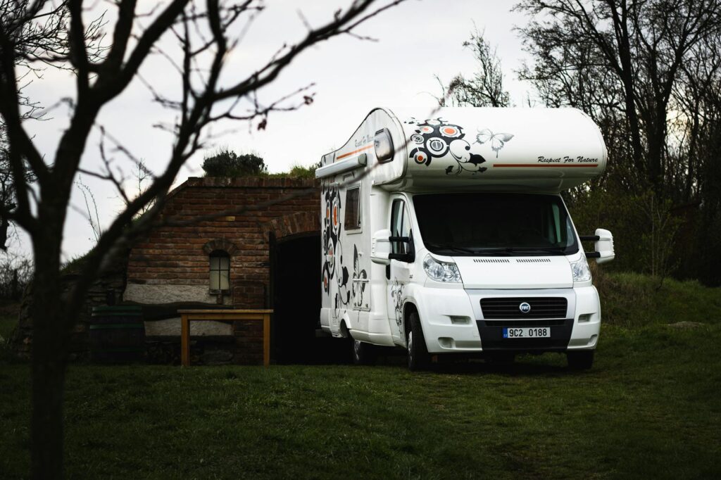 Wohnmobil von privat mieten: Was Mieter und Vermieter beachten sollten